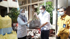 BNI Sebar Bantuan untuk...