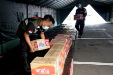 Bantu Korban Bencana,...