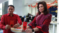 Hujan Angpao di Tahun...