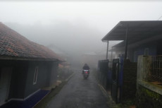 Unik, Negeri Dalam Awan...