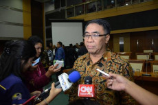 Dukung Sikap Jokowi,...