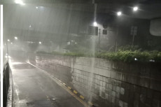 Jakarta Diguyur Hujan,...