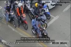 Ridwan Kamil Posting...