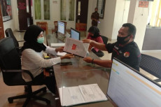Banyak Pejabat Diduga...