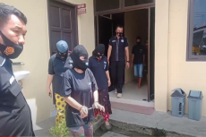 Sembunyi Sabu dalam...