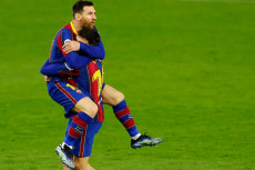 Kalahkan Ronaldo, Messi...