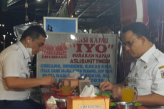 20.000 Warung Nasi Terancam...