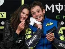 Valentino Rossi Makin...
