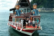 Pembangunan Pelabuhan...