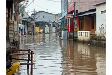 Banjir di Pasar Kambing,...