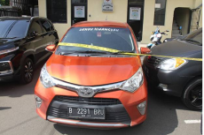 Ngaku Polisi dari Bartim,...