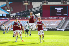 Lingard Bantu West Ham...