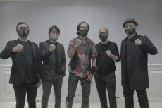 Padi Reborn Garap Ulang...