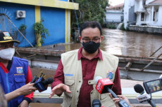 Sindir Anies, Warganet...