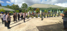Kunjungi Perbatasan...
