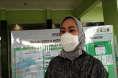 Masuk Bursa Pilgub Jabar,...