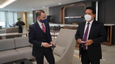 Bertemu CEO Dubai Islamic...