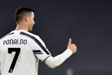 Ukir Sejarah Lagi, Ronaldo...