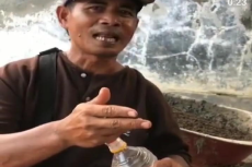 Viral, Botol Bisa Ngomong...