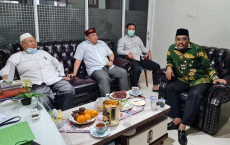 Doakan Gus Jazil, Rais...