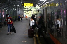 Wow! 6.375 Orang Naik...