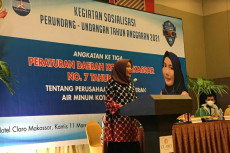 Gelar Sosper, Rezki...