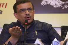 Inilah Waseem Rizvi,...