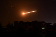 Pertahanan Udara Suriah...
