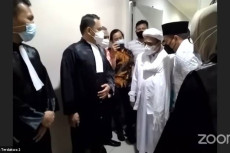Kisruh Habib Rizieq...