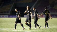 Hujan Gol Warnai Hasil...