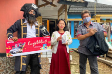 Smartfren Klaim Bagi-Bagi...