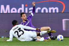 Nyaris Kalah, AC Milan...