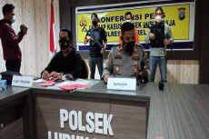Batam Gempar, Pemuda...