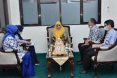 152 Ribu Keluarga di...
