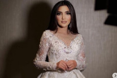 Ashanty Tampil Bak Pengantin...