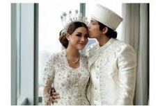 Aurel Hermansyah Tak...
