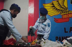 Razia Lapas Pangkalan...