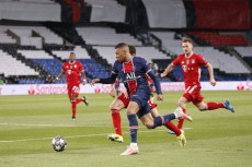 Babak I: PSG vs Bayen...