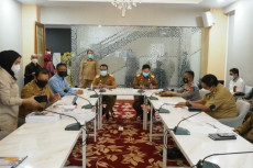 Kereta Api Makassar-Parepare...