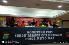 Pencopet Spesialis Bus...
