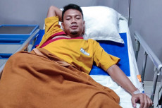 Persib ke Final, Dedi...