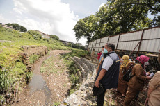 Percepat Tangani Banjir...