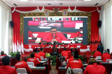 PDIP Memanfaatkan Teknologi...