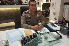 Sekat 2 Titik Jalur...