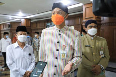 Ganjar Minta Perusahaan...