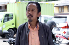 Para Preman Kuasai Pasar...