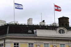 Kibarkan Bendera Israel,...