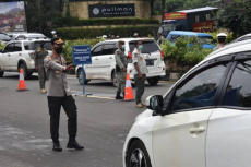 Polisi Perketat Pengawasan...