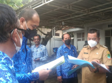 Wabup Aep Syapuloh Murka,...
