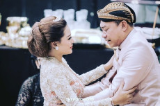 Aurel Hermansyah Keguguran,...